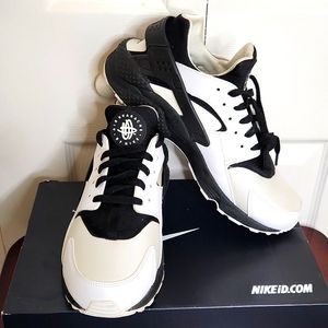 Men's Air Huarache by Nike Shoes